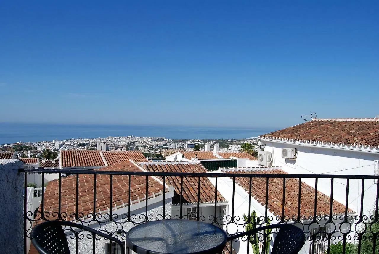 Los Cipreses 23 Apartments Casasol ネルハ
